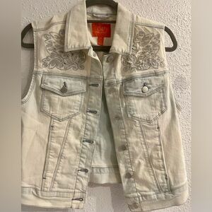 Chelsea & violet Embroidered Denim Vest size medium